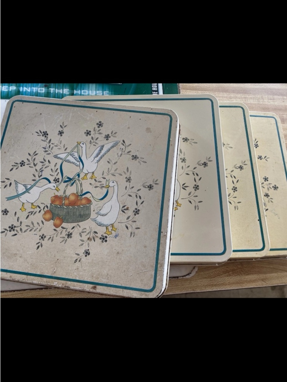 Vintage Goose & Basket Stove Burner Covers - Cream with Teal Trim